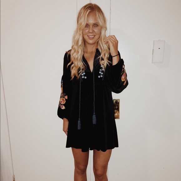 Zara Dresses & Skirts - Zara blue velvet dress size small with embroidery